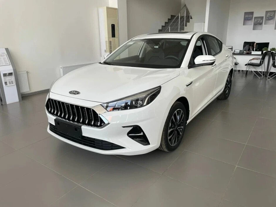  LUXURY
